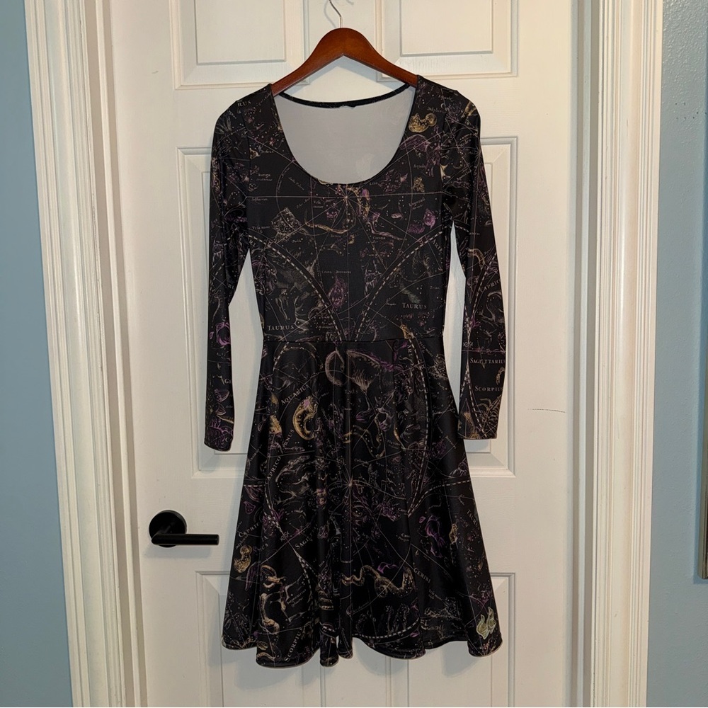 Blackmilk Planisphere L/S longline Dress M - Picture 3 of 6